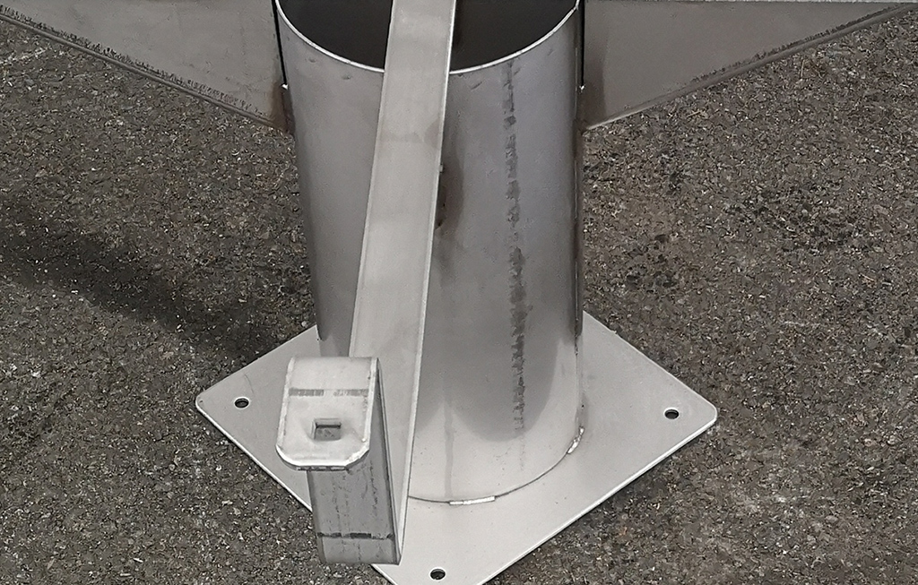 De ronde paalvoet van de watertafel