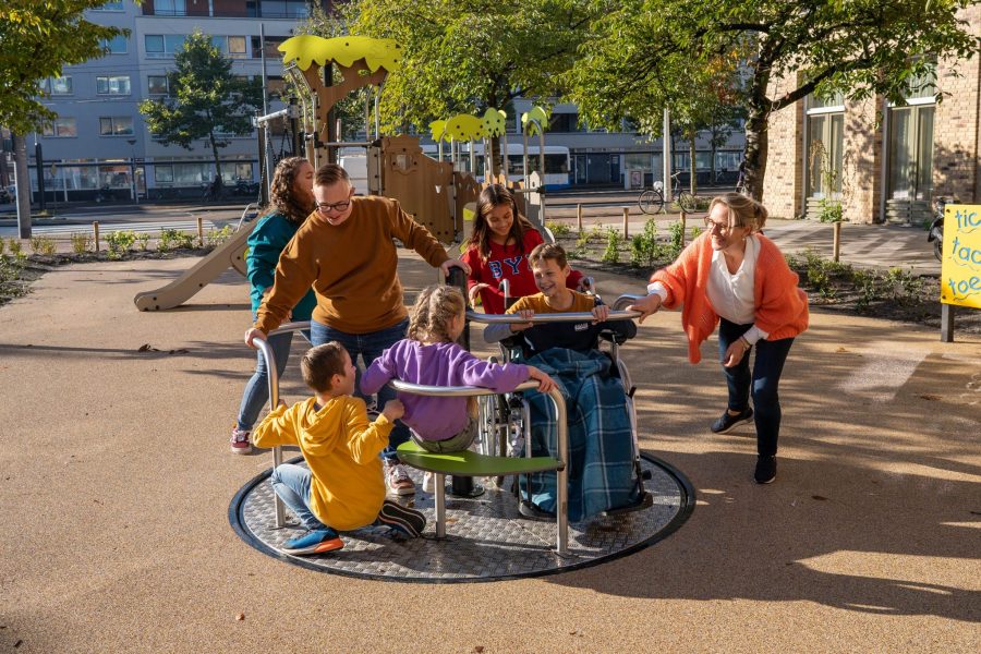 Inclusieve speel- en sporttoestellen