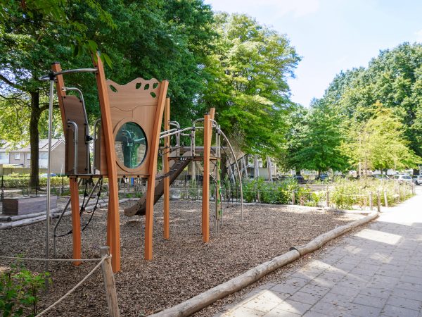 Aboe El-Chayr, Tilburg