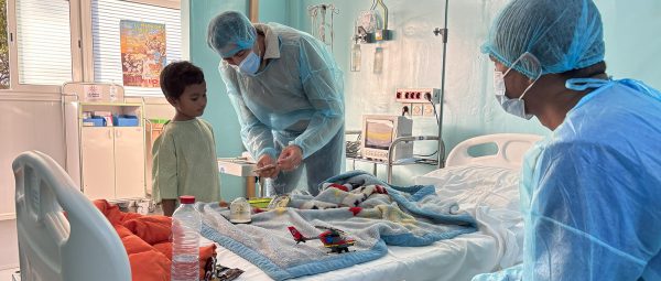 Onze betrokkenheid bij La Chaîne de l’Espoir: een bezoek aan Madagaskar